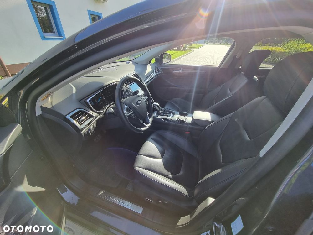 Ford Mondeo SW 2.0 Ti-VCT Business Edition - 25