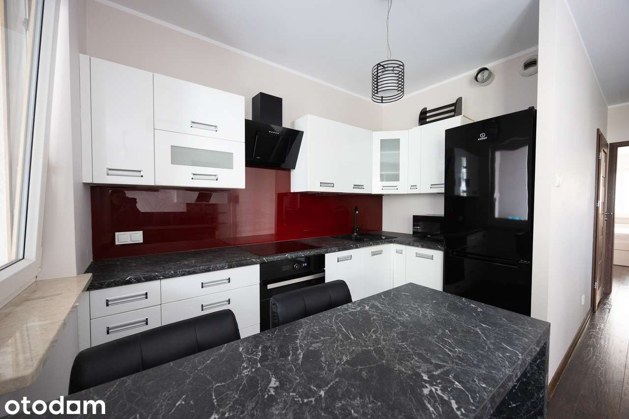 Bielany | 2 pokoje | Balkon i garaż | Metro Młociny | Bez prowizji!