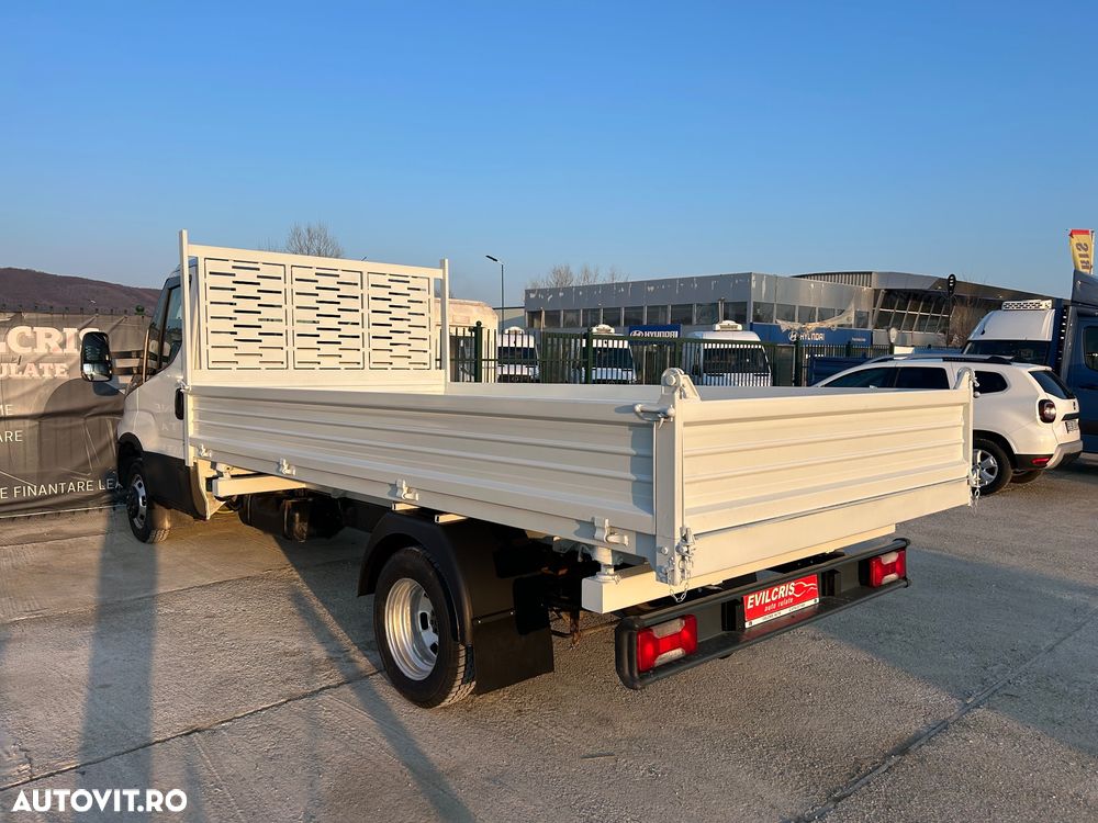 Iveco Daily 3.0 D BASCULABIL 3 PARTI Bena 4.2 m - 5