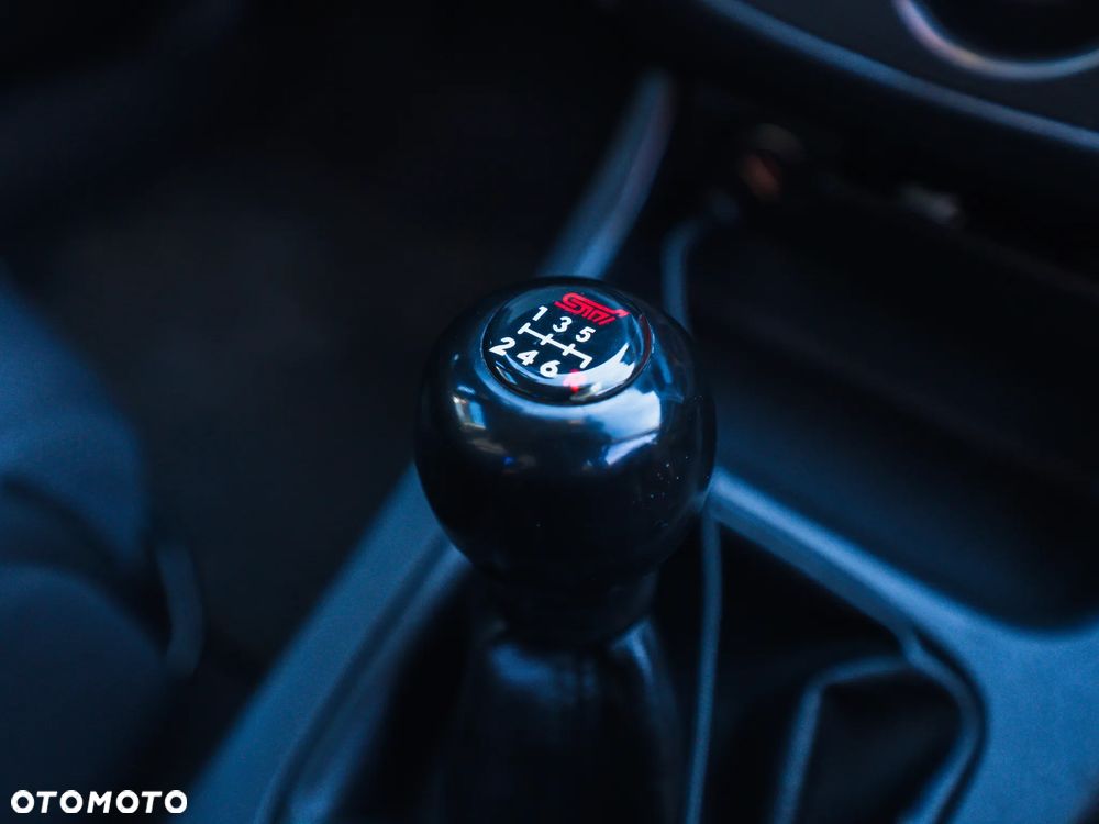 Subaru Impreza - 11
