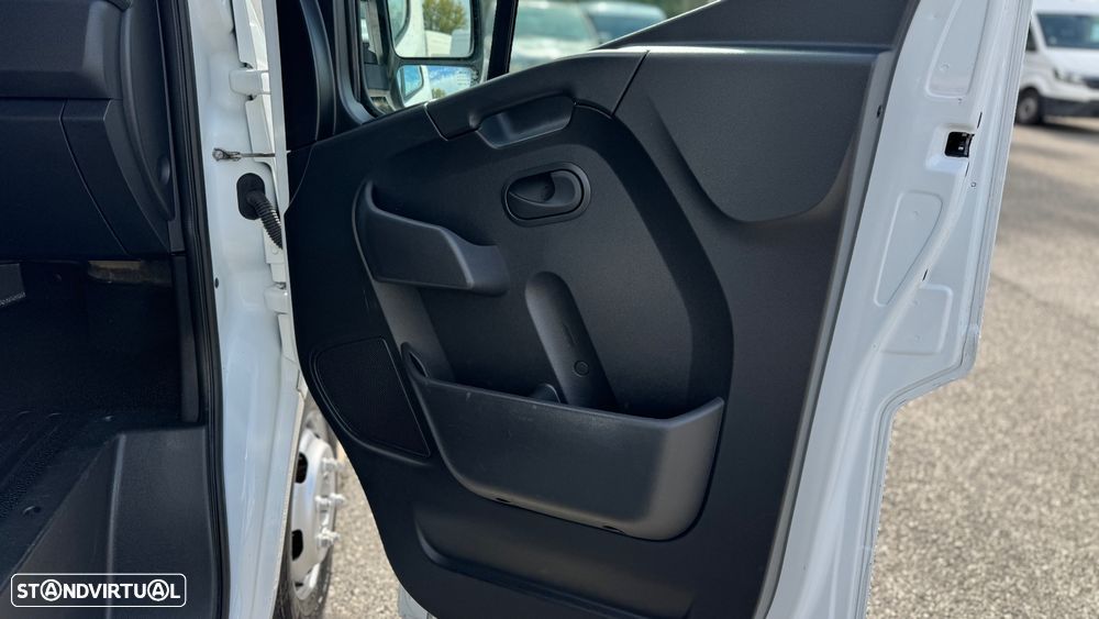 Renault Master 2.3 dCi Tri-Basculante - 33