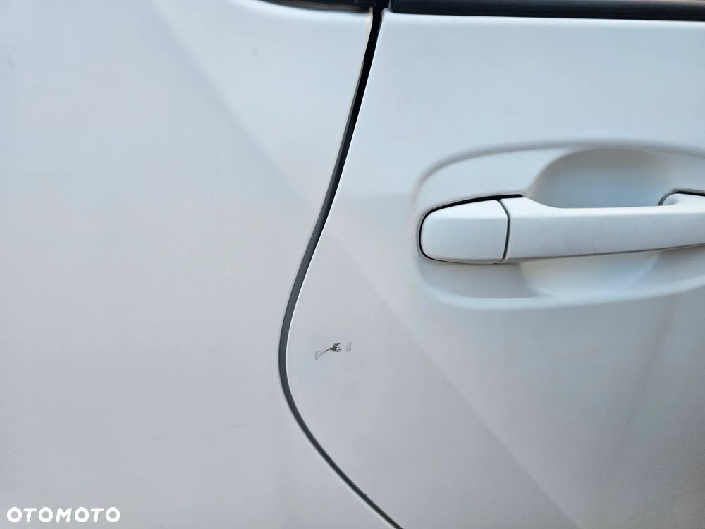 Toyota Verso 1.8 Premium EU6 - 12