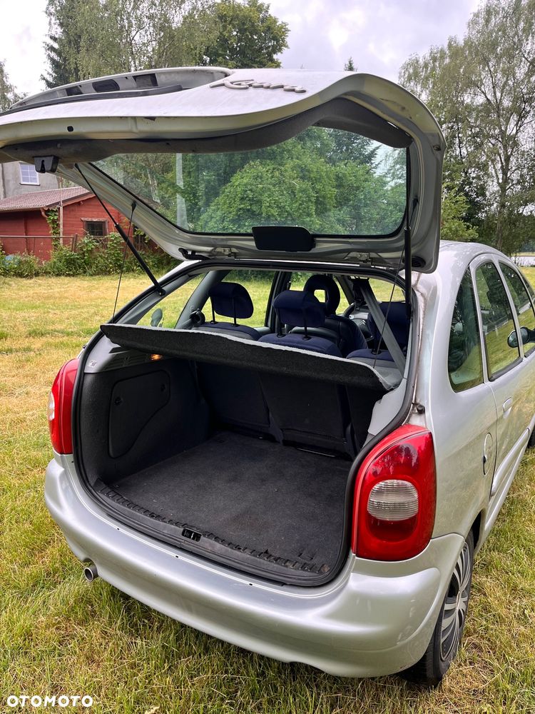Citroën Xsara Picasso 1.8i Exclusive - 12