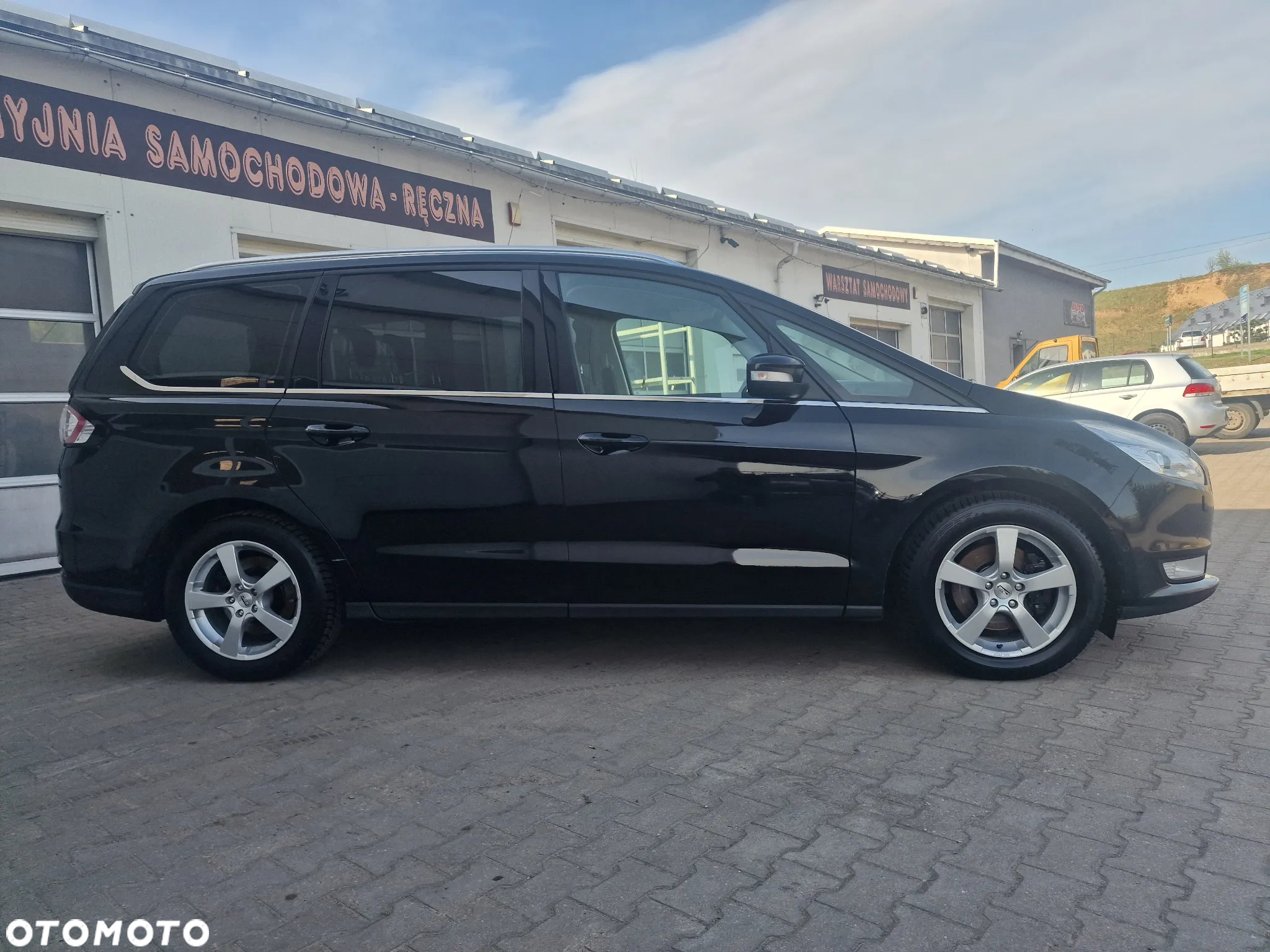 Ford Galaxy 2.0 TDCi Bi-Turbo Titanium PowerShift - 9