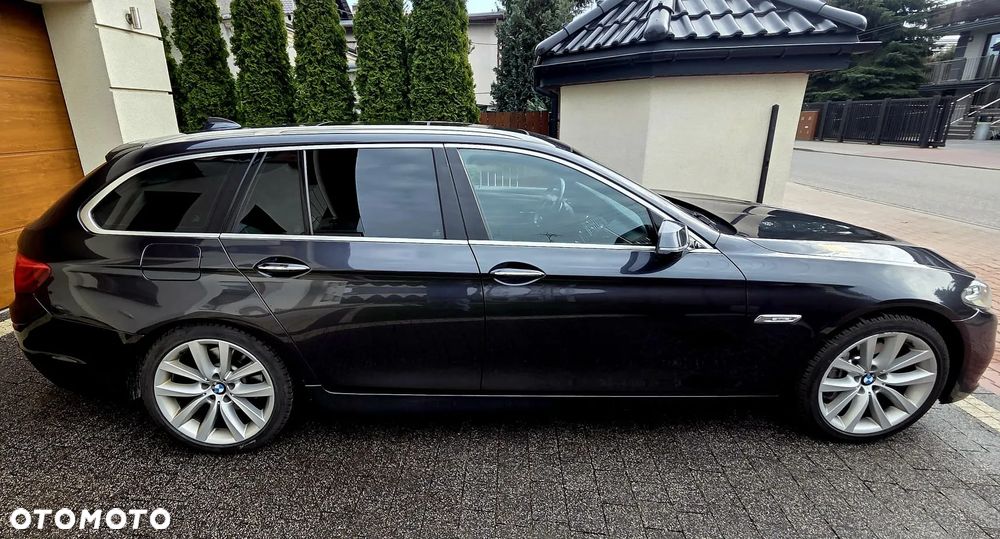 BMW Seria 5 528i xDrive Modern Line - 2