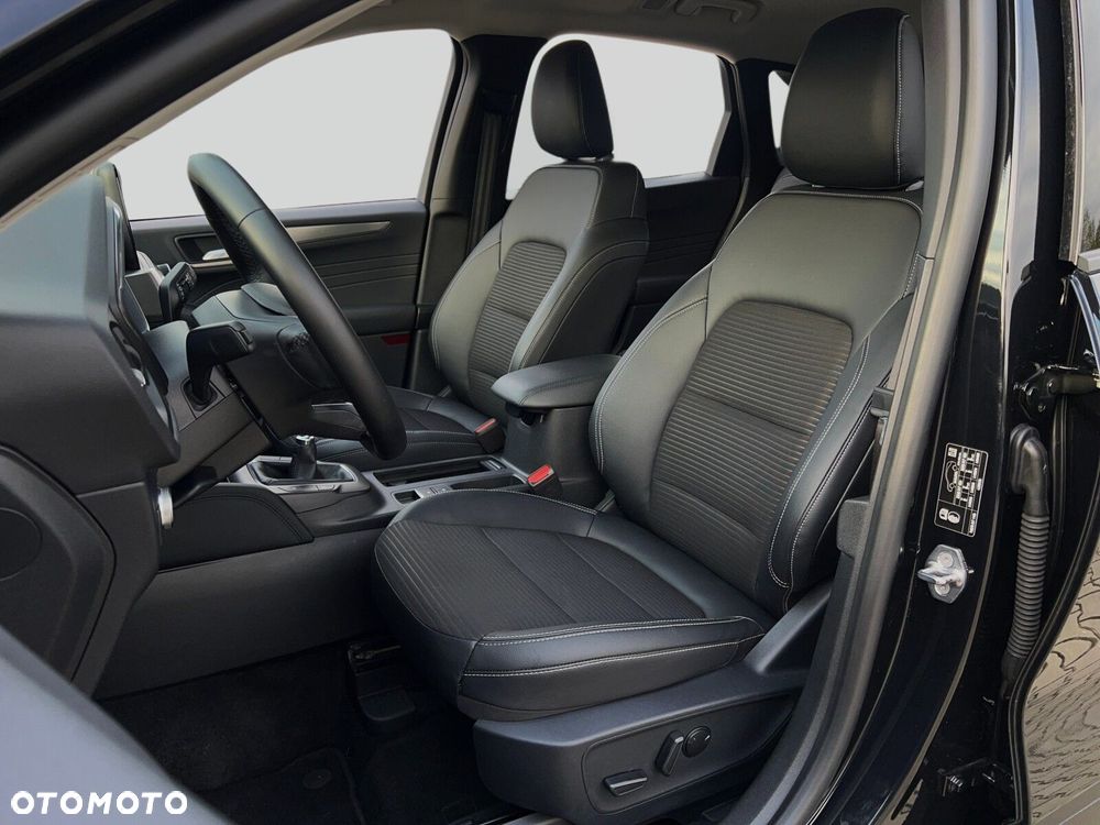 Ford Kuga - 9