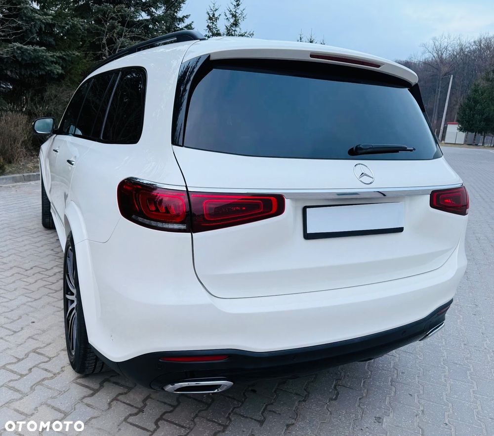Mercedes-Benz GLS - 11