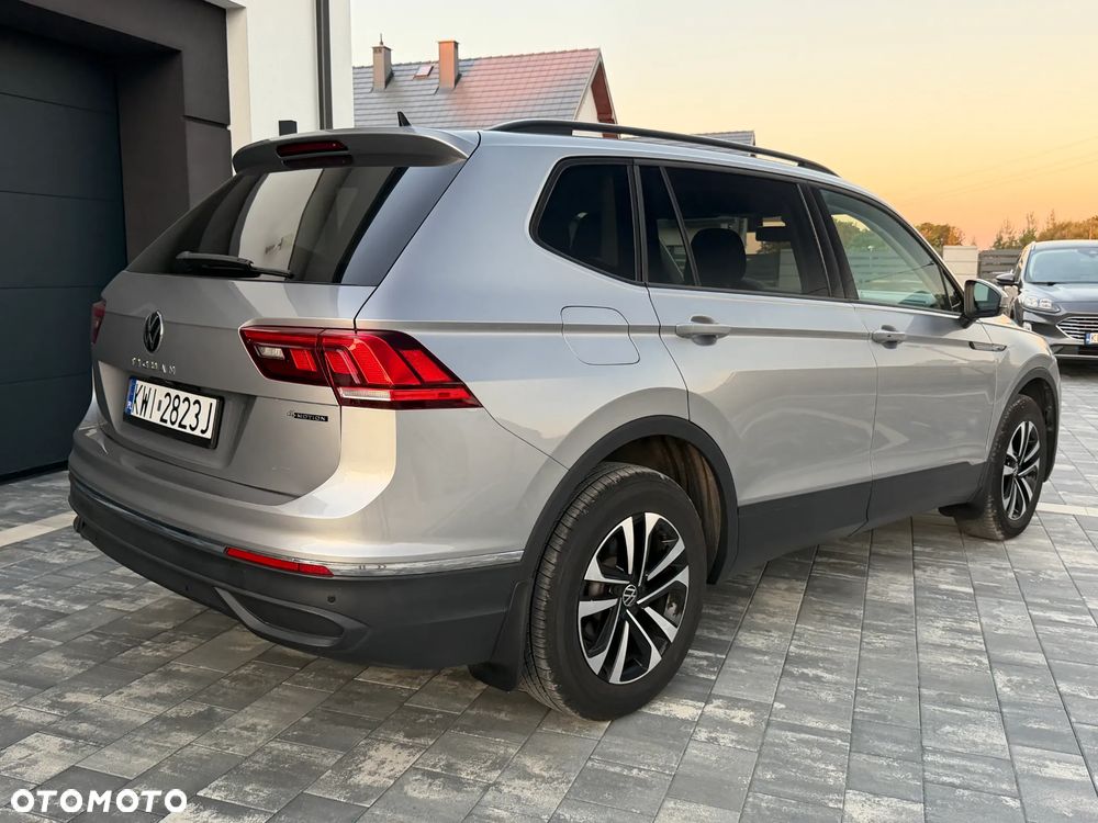 Volkswagen Tiguan - 10