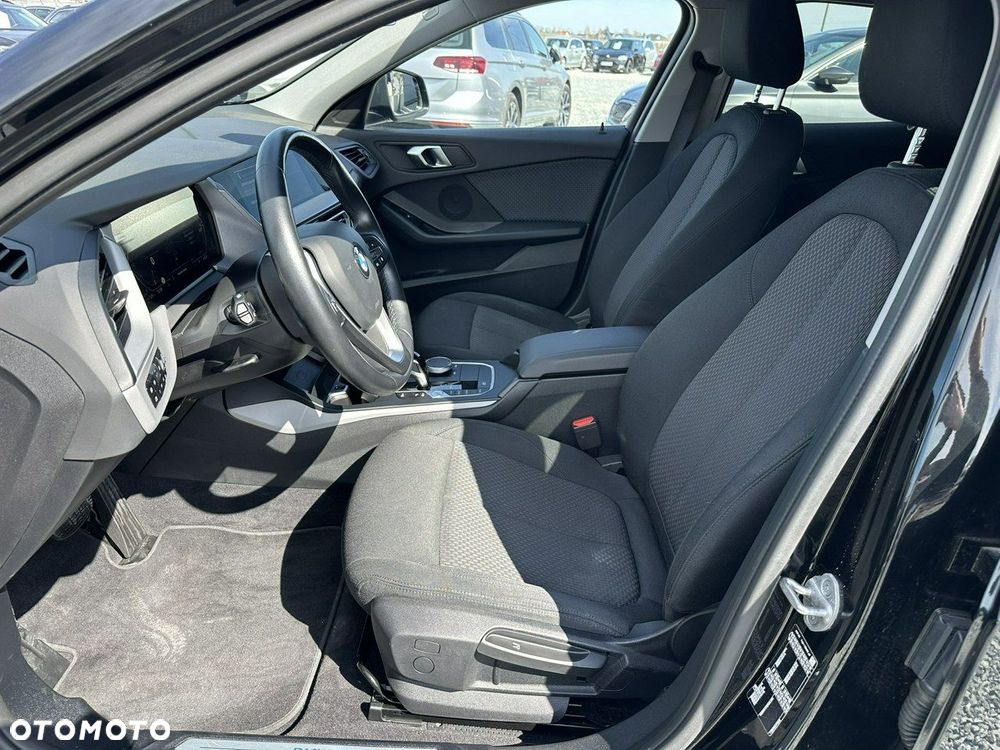 BMW Seria 1 118i Advantage - 10
