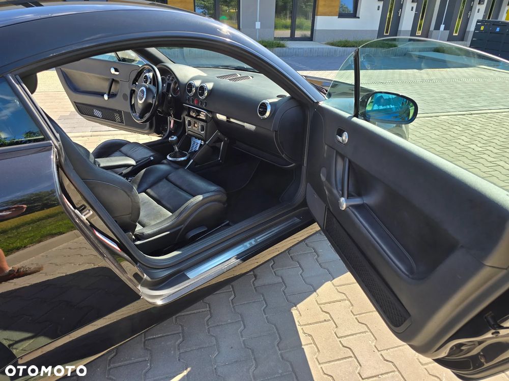 Audi TT Coupé 1.8 T quattro - 8