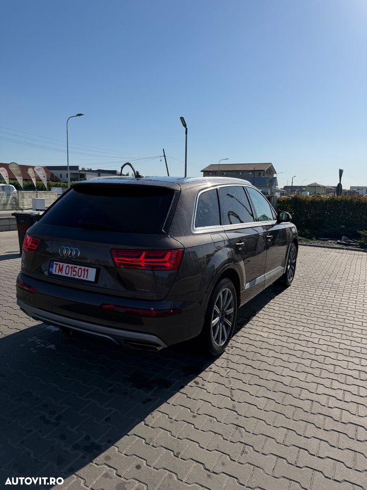 Audi Q7 - 4