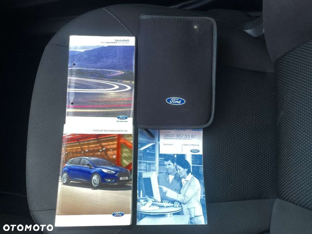 Ford Focus - 31