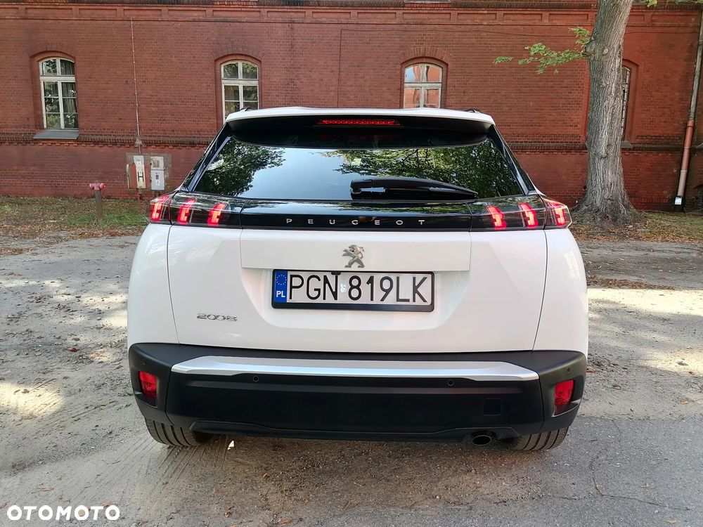 Peugeot 2008 1.5 BlueHDi Allure S&S - 6