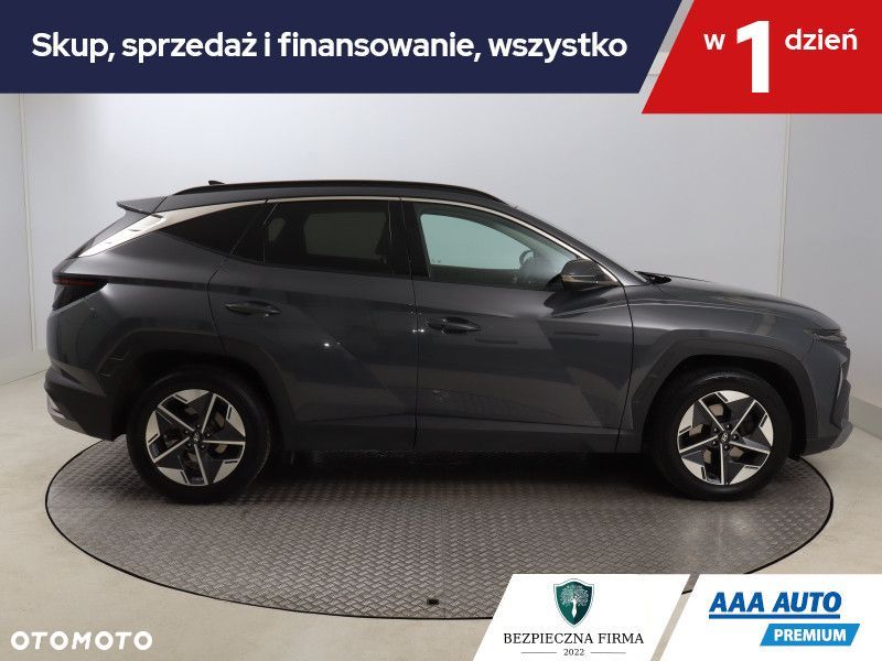 Hyundai Tucson - 8