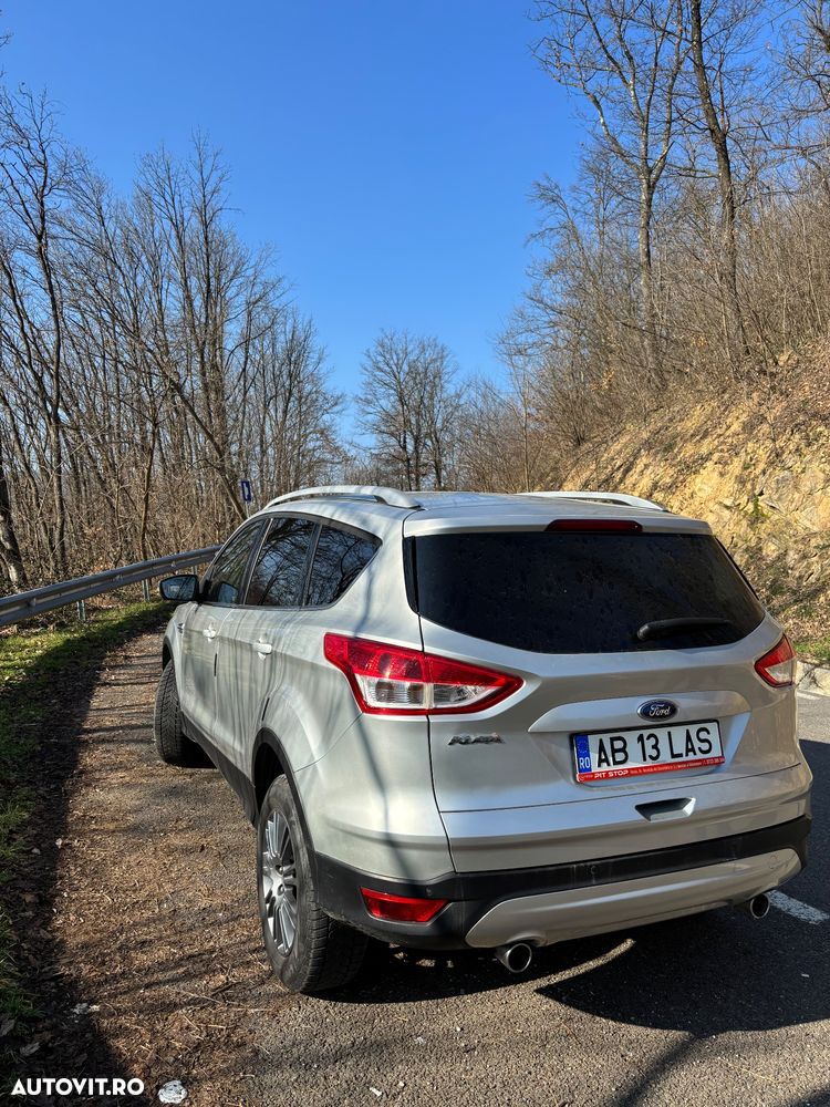 Ford Kuga 2.0 TDCi Powershift 4WD Titanium - 14