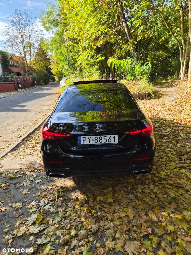 Mercedes-Benz C-Class 2023 photo 4