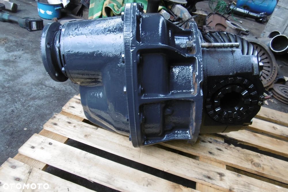 Wkład mostu dyfer 6x4 8x4 Renault Kerax - 6