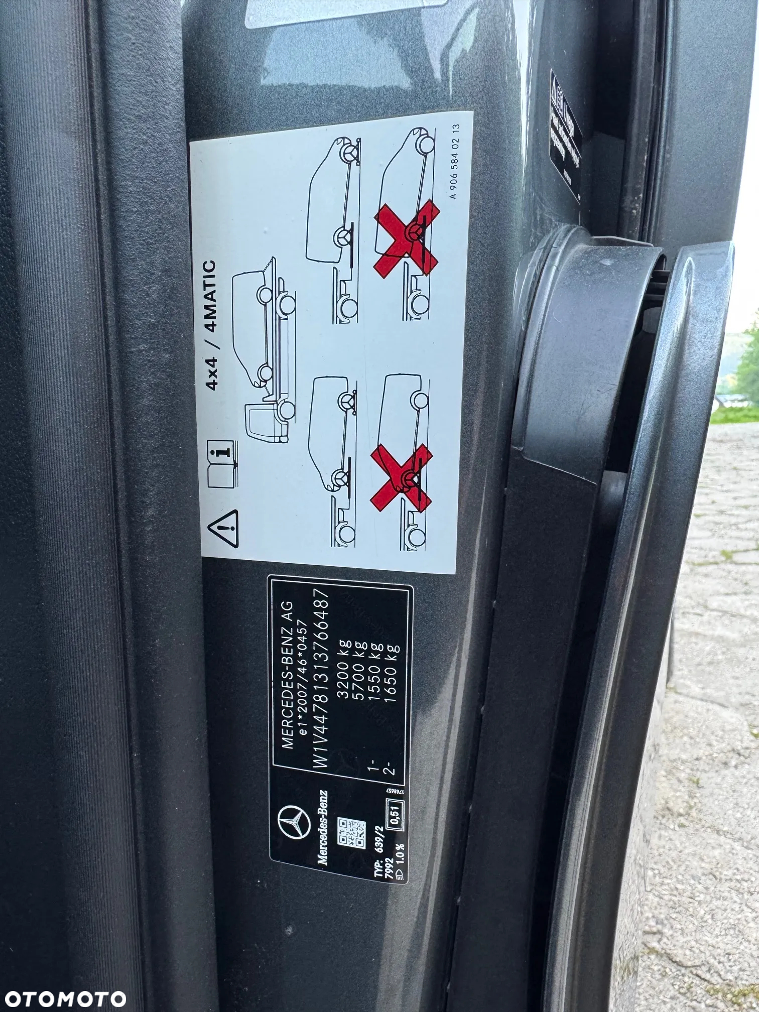 Mercedes-Benz Klasa V 300 d 4-Matic Exclusive 9G-Tronic (d³ugi) - 40