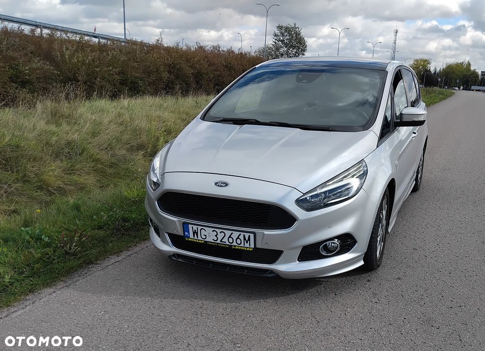 Ford S-Max - 10