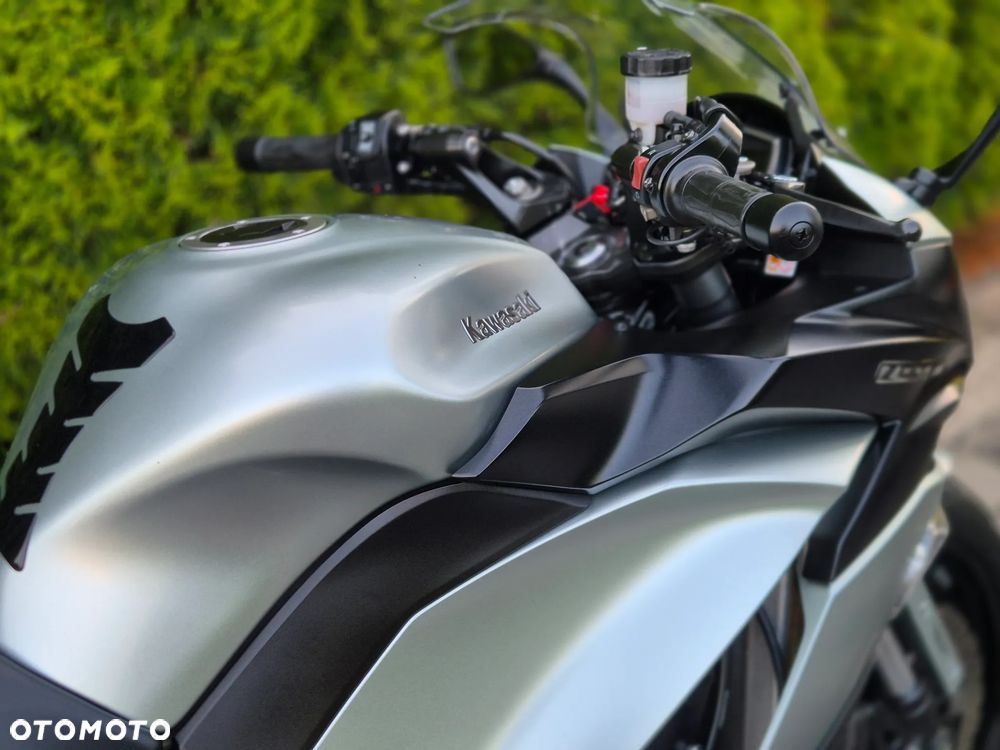 Kawasaki Z - 13