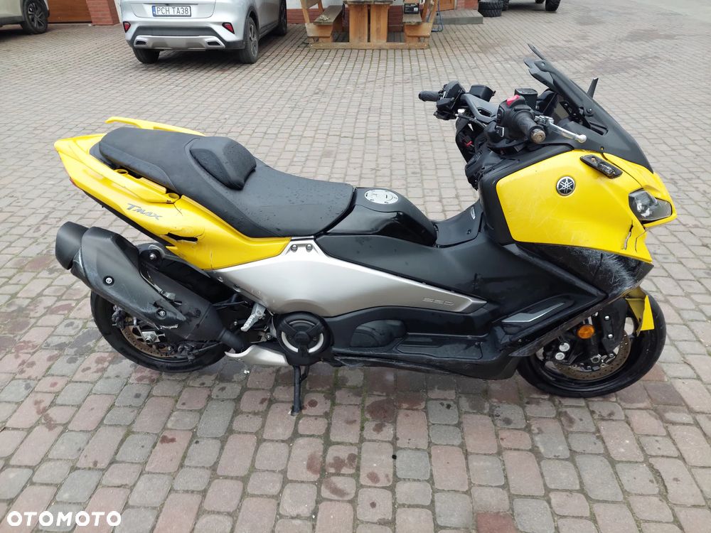 Yamaha Tmax - 6