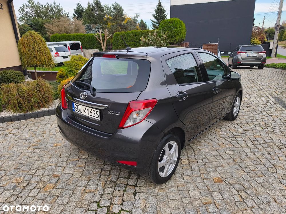Toyota Yaris 1.33 VVT-i - 4