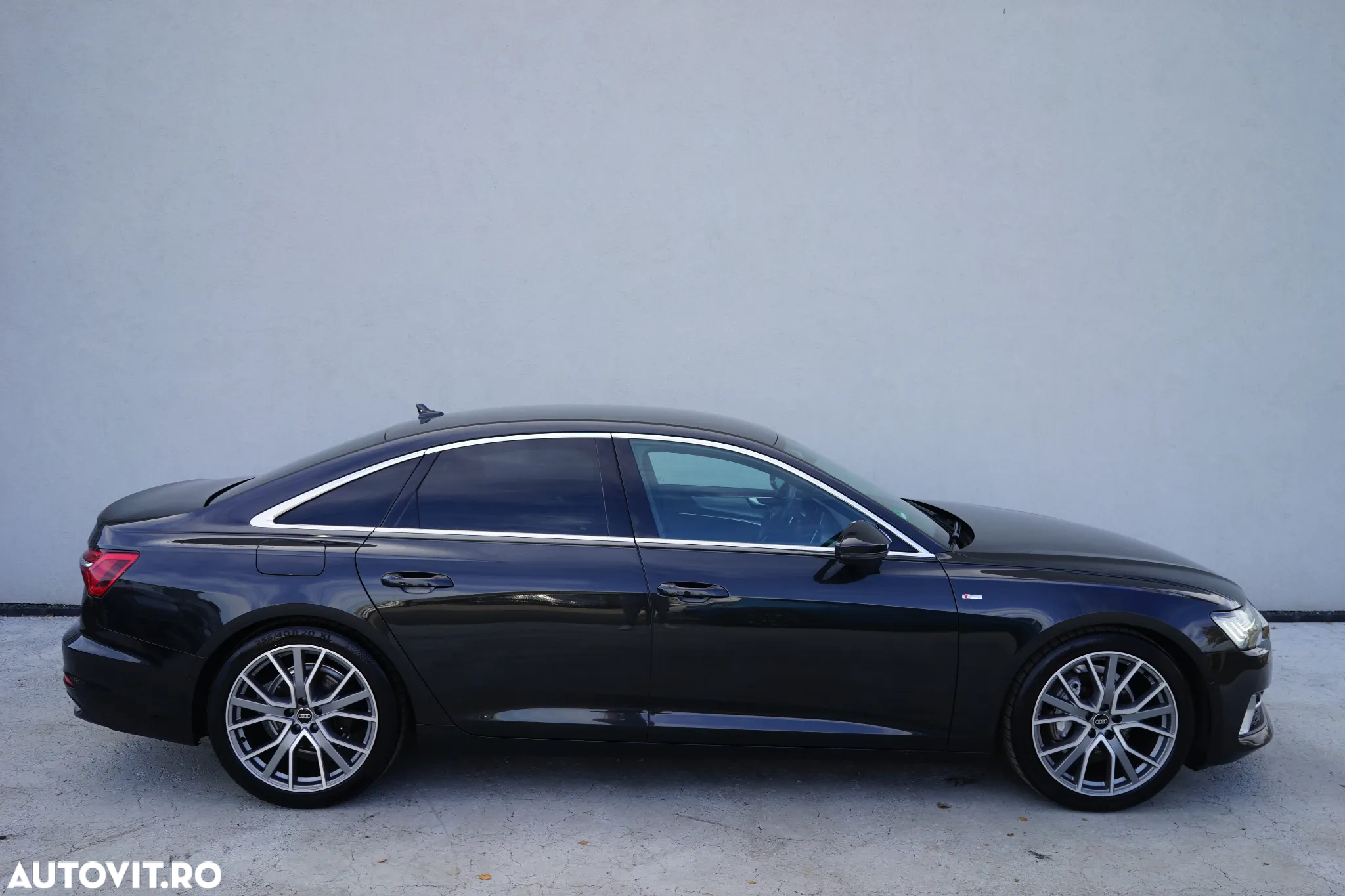 Audi A6 - 8