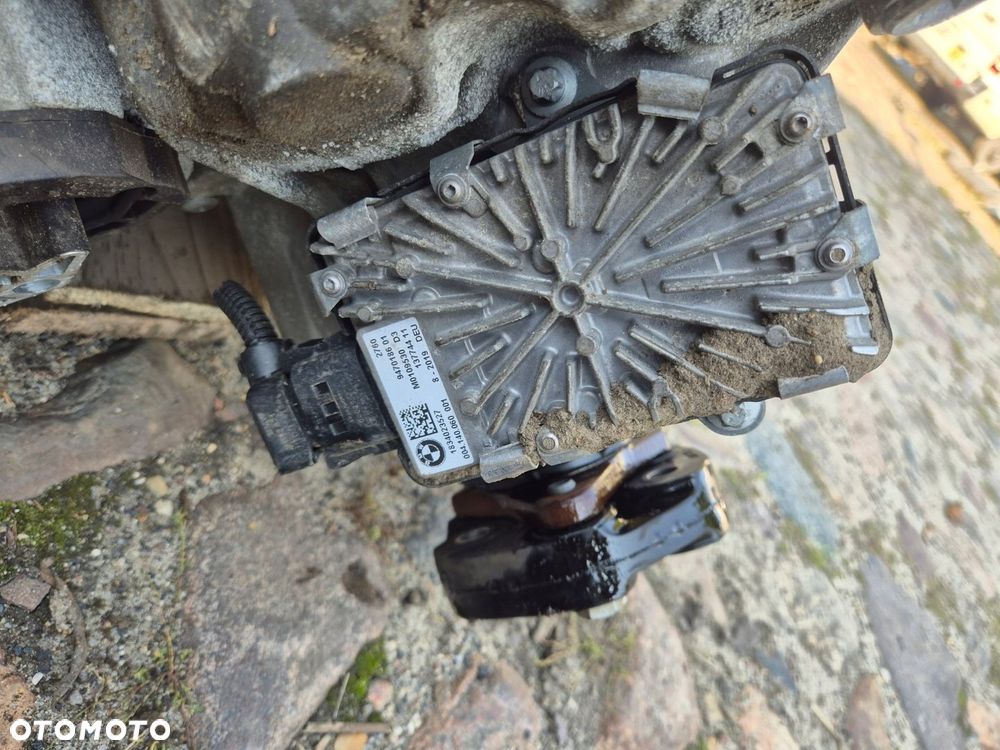 skrzynia biegów reduktor BMW 7 G11 3.0 - 8