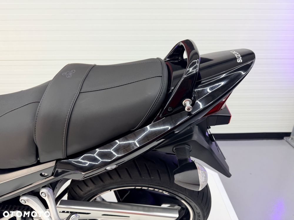 Suzuki Bandit - 10