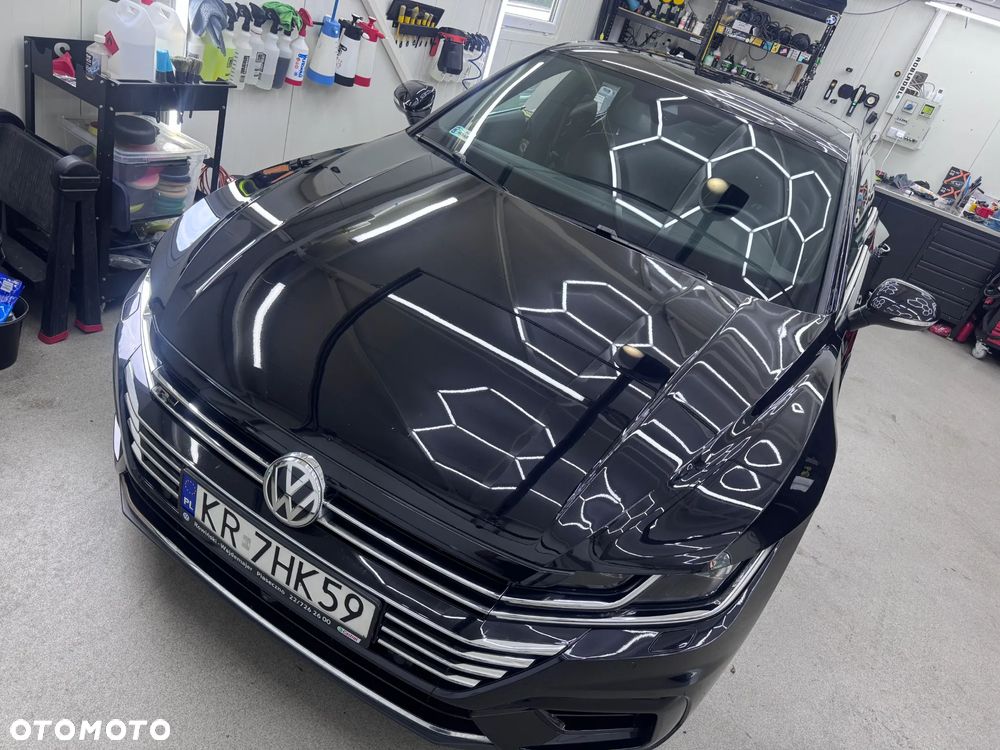 Volkswagen Arteon 2.0 TSI R-Line DSG - 19