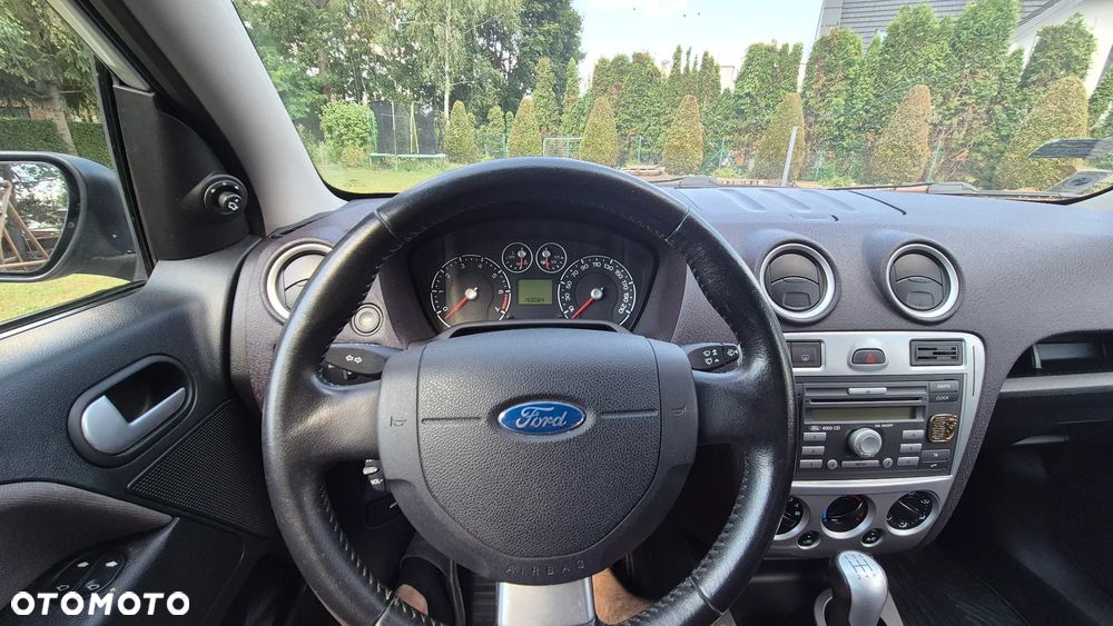 Ford Fusion 1.4 Ambiente - 24