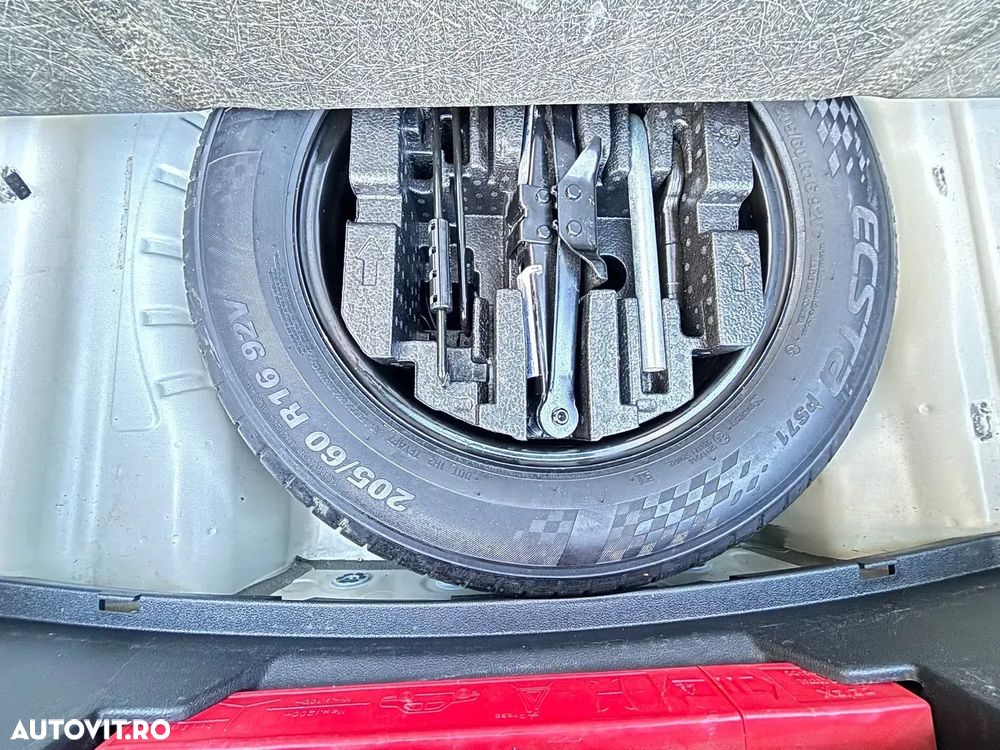 Skoda Octavia 2.0 TDI DSG Style - 26