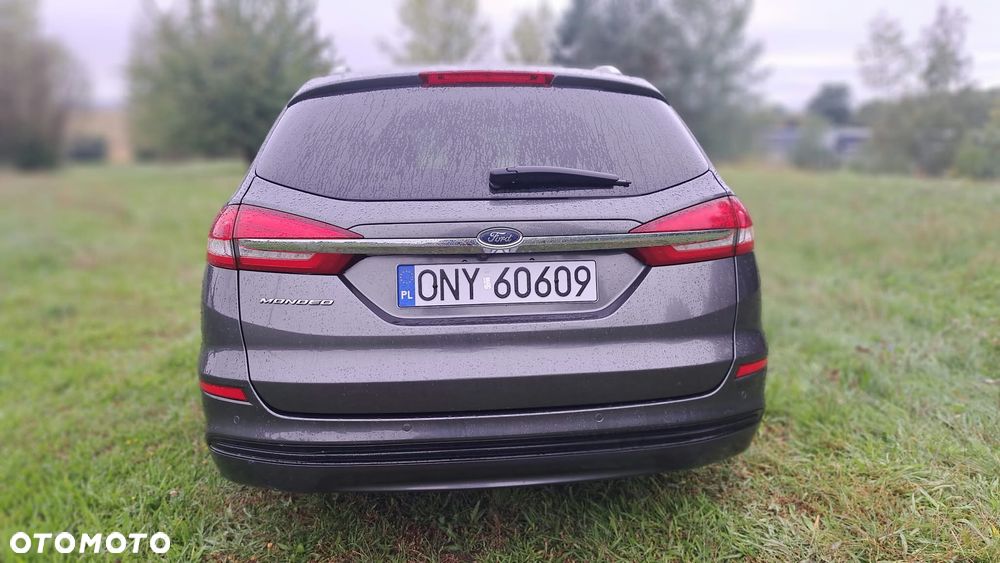 Ford Mondeo 2.0 TDCi Titanium PowerShift - 4