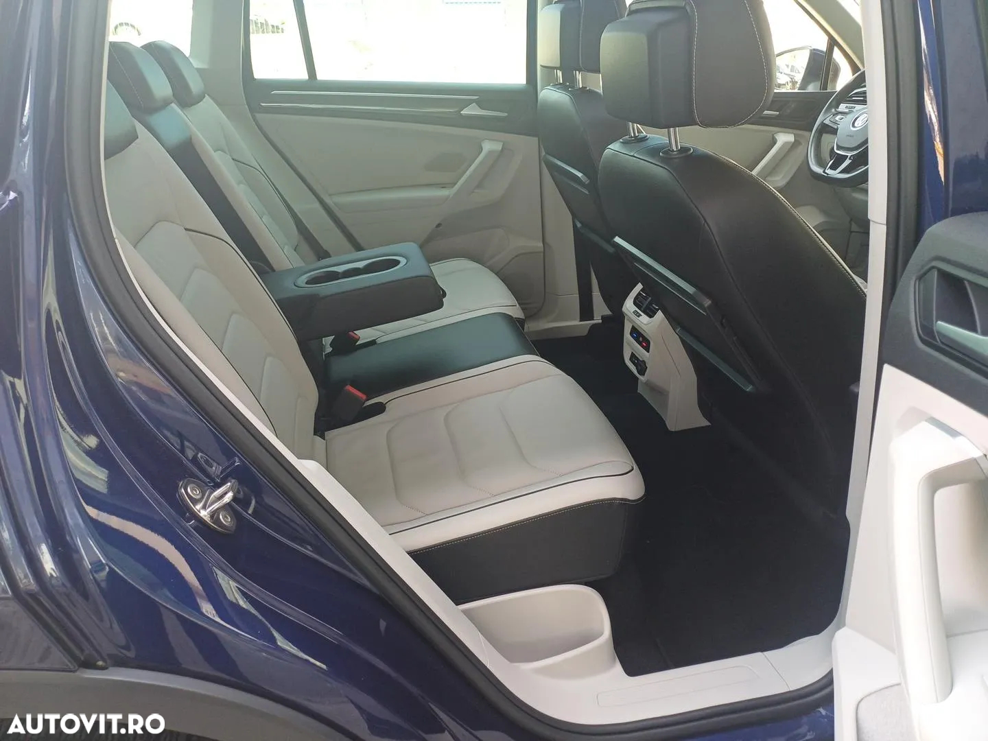 Volkswagen Tiguan 2.0 TDI DSG Advanced - 25
