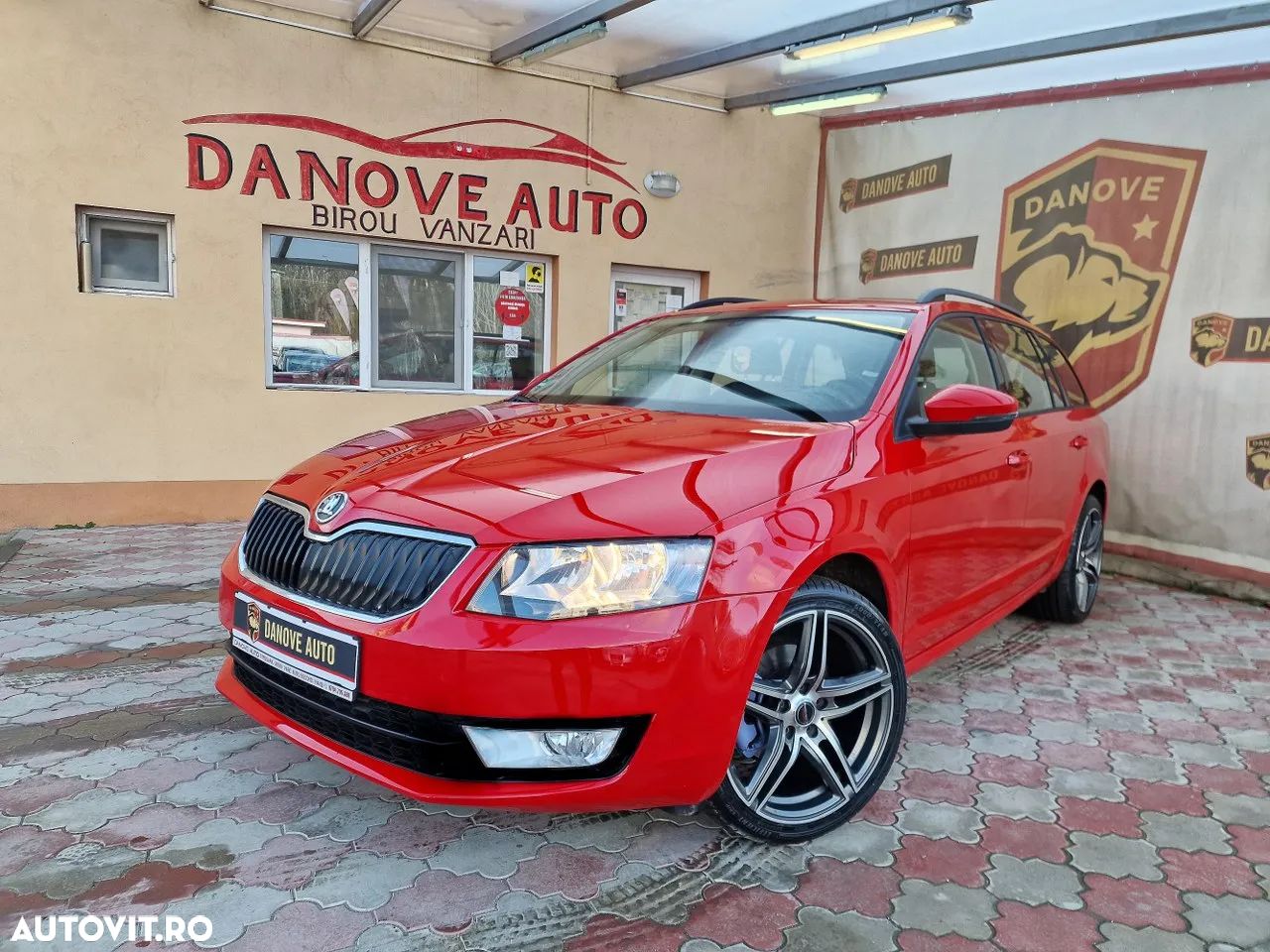Skoda Octavia 2.0 TDI STYLE - 1