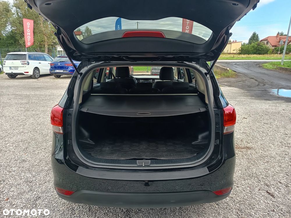 Kia Carens 1.6 GDI Dream Team Edition - 32