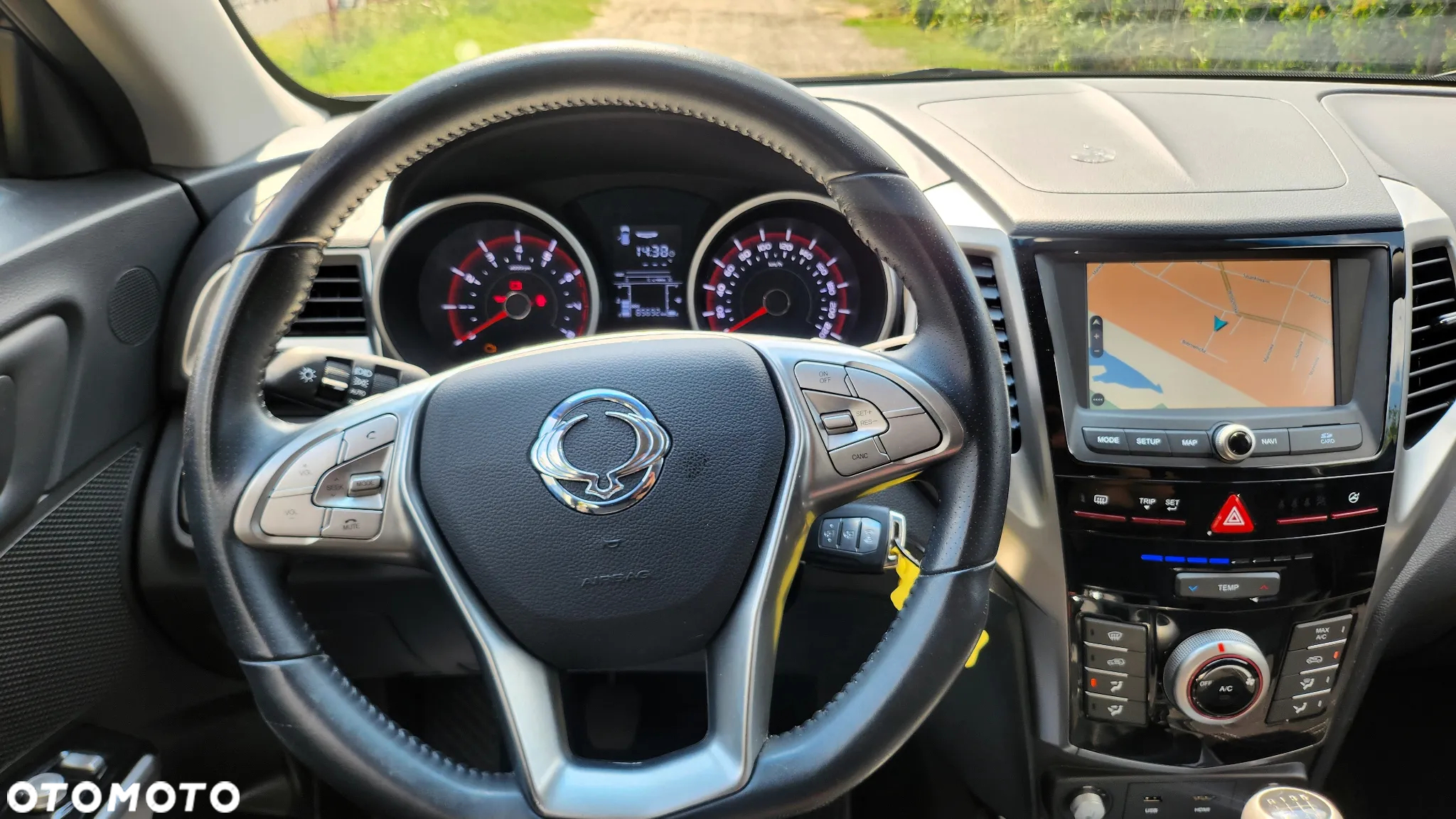 SsangYong/KGM Tivoli - 12