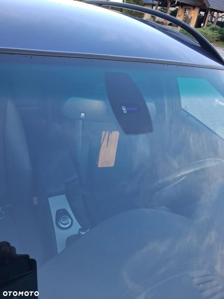 BMW Seria 3 320i - 7