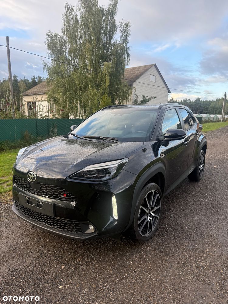 Toyota Yaris Cross 1.5 VVT-i GR Sport - 1