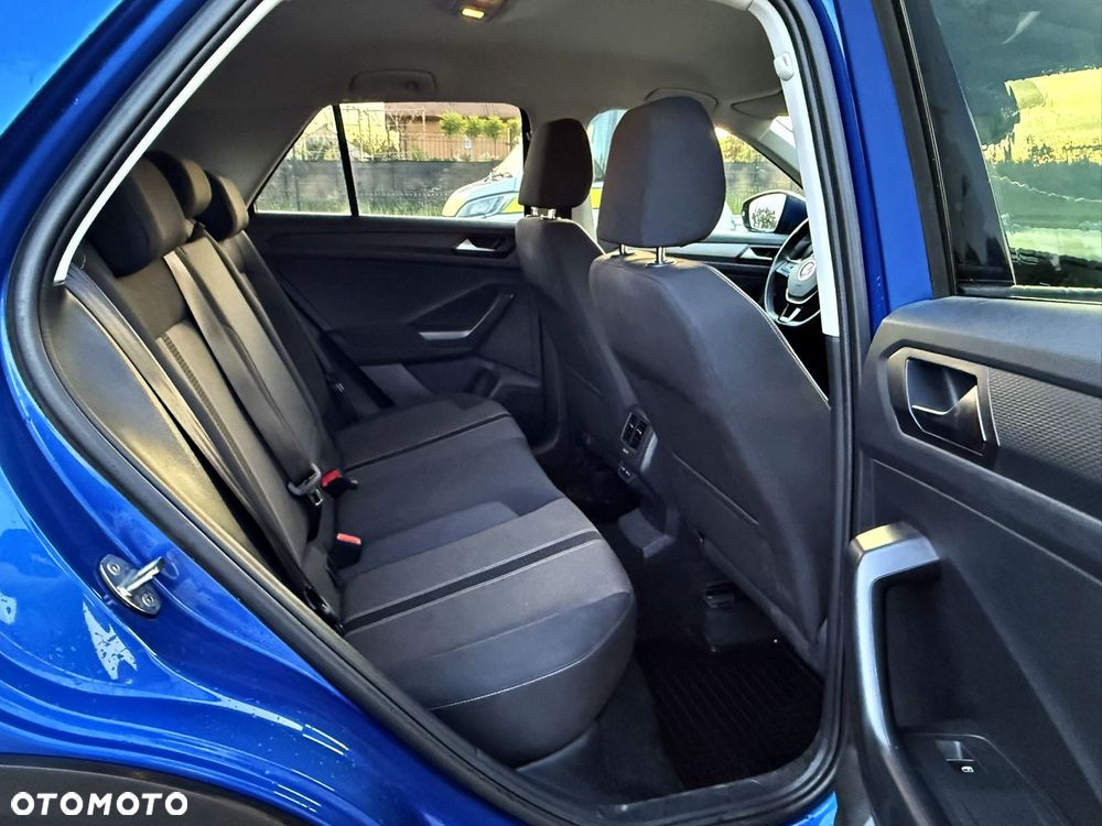Volkswagen T-Roc - 30