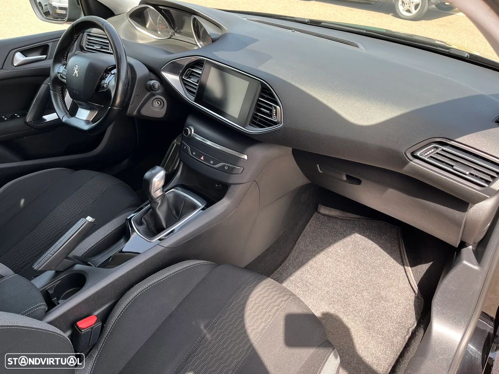 Peugeot 308 SW 1.6 BlueHDi Style - 19