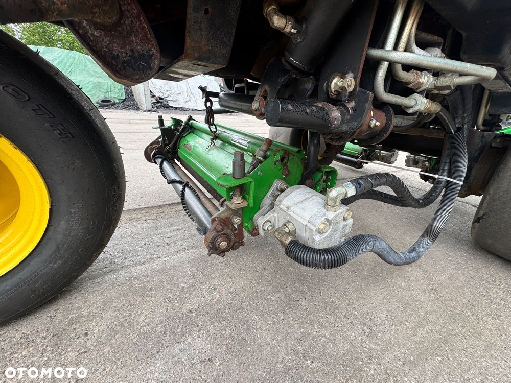 John Deere 2500 A - 11