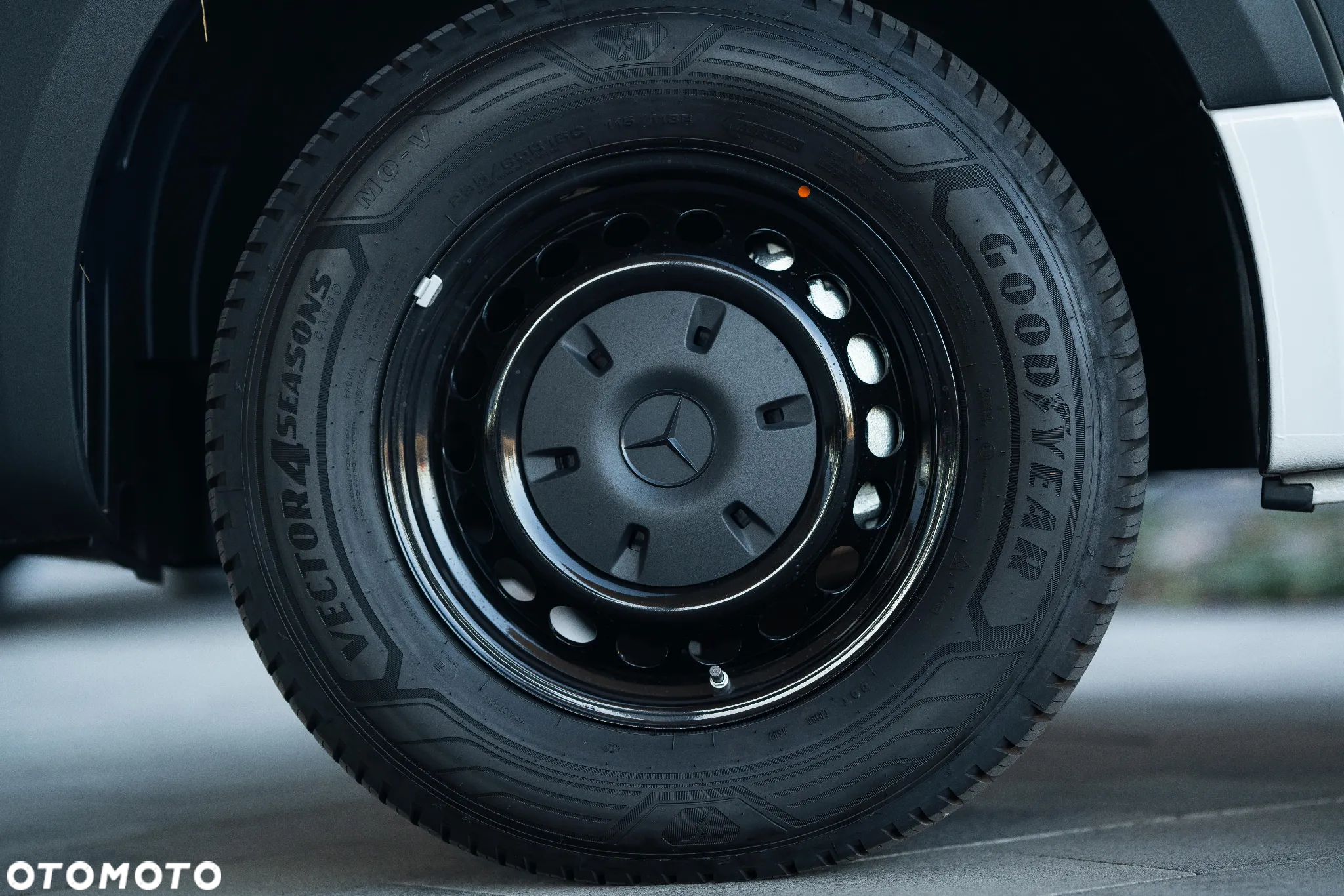 Mercedes-Benz Sprinter - 8