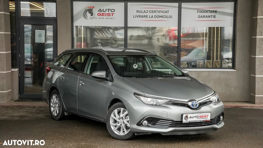 Toyota Auris 1.8 VVT-i Hybrid Automatik Touring Sports Life - 4