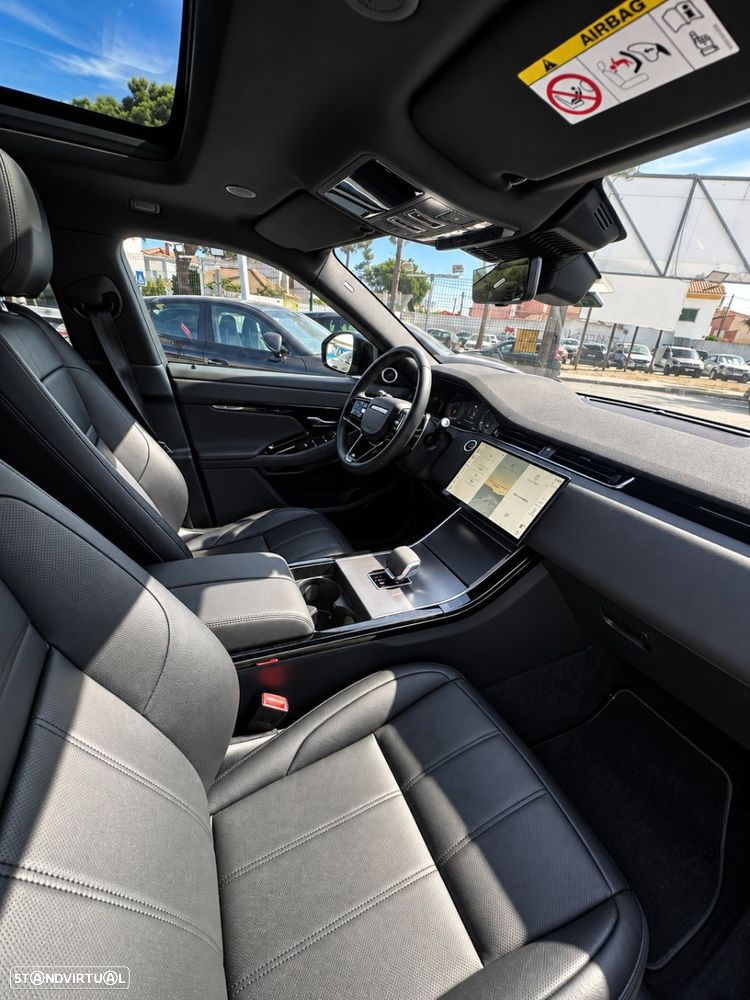 Land Rover Range Rover Evoque - 16