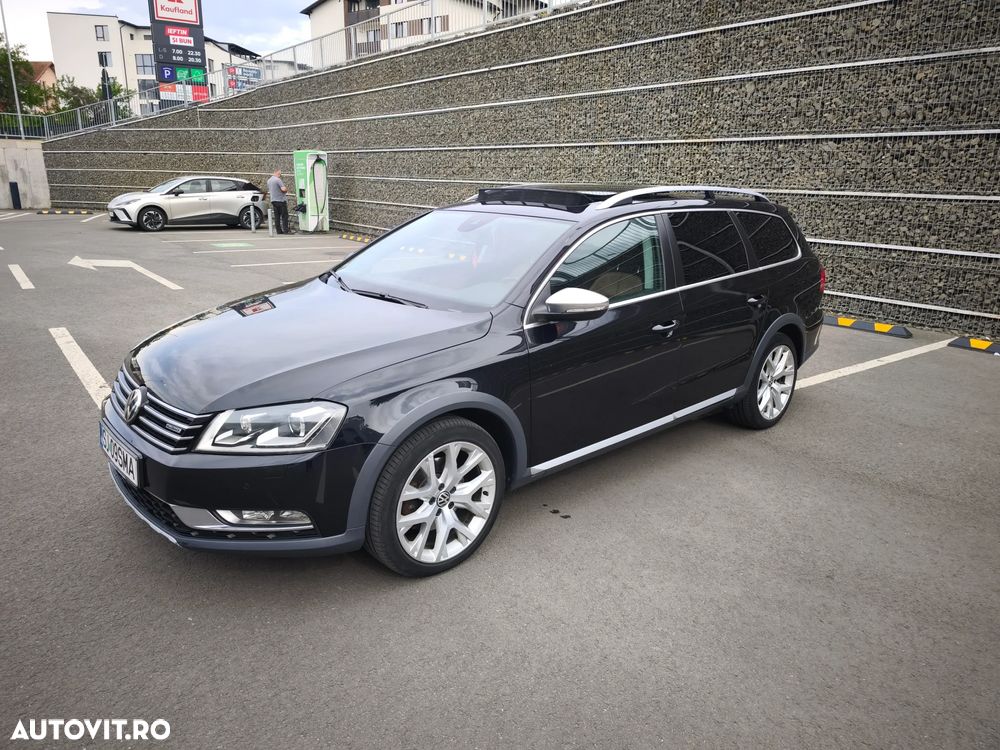 Volkswagen Passat Alltrack 2.0 TDI 4Motion DSG BlueMotion Tec - 3
