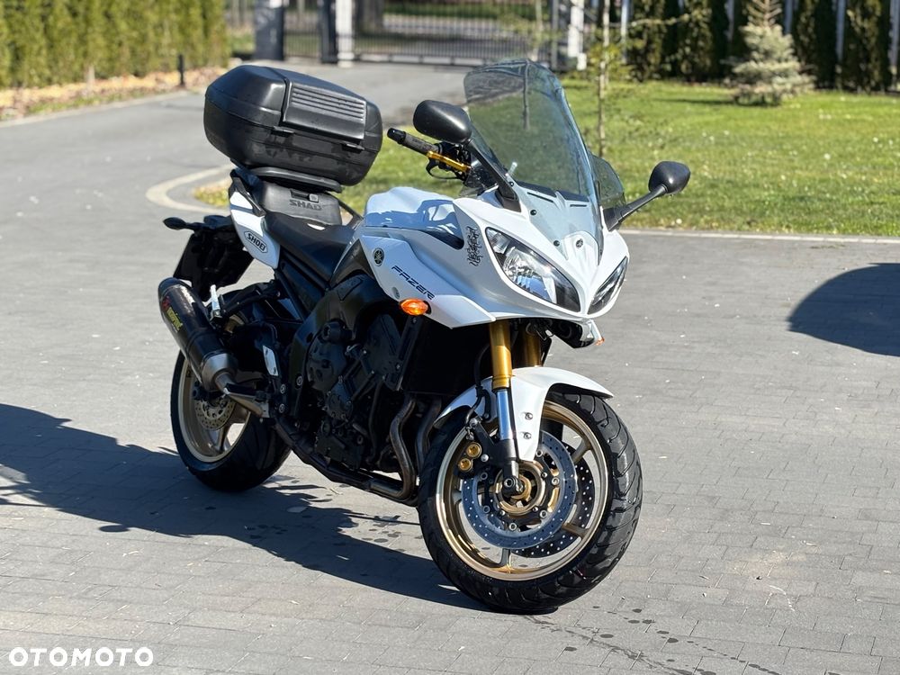 Yamaha FZ8 - 1