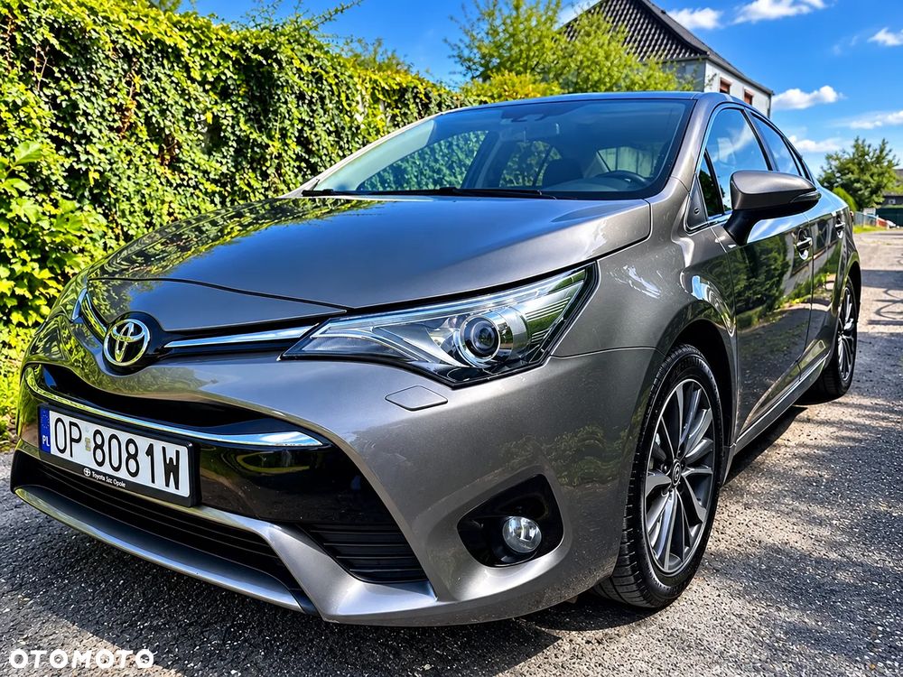Toyota Avensis 2.0 Prestige MS - 1