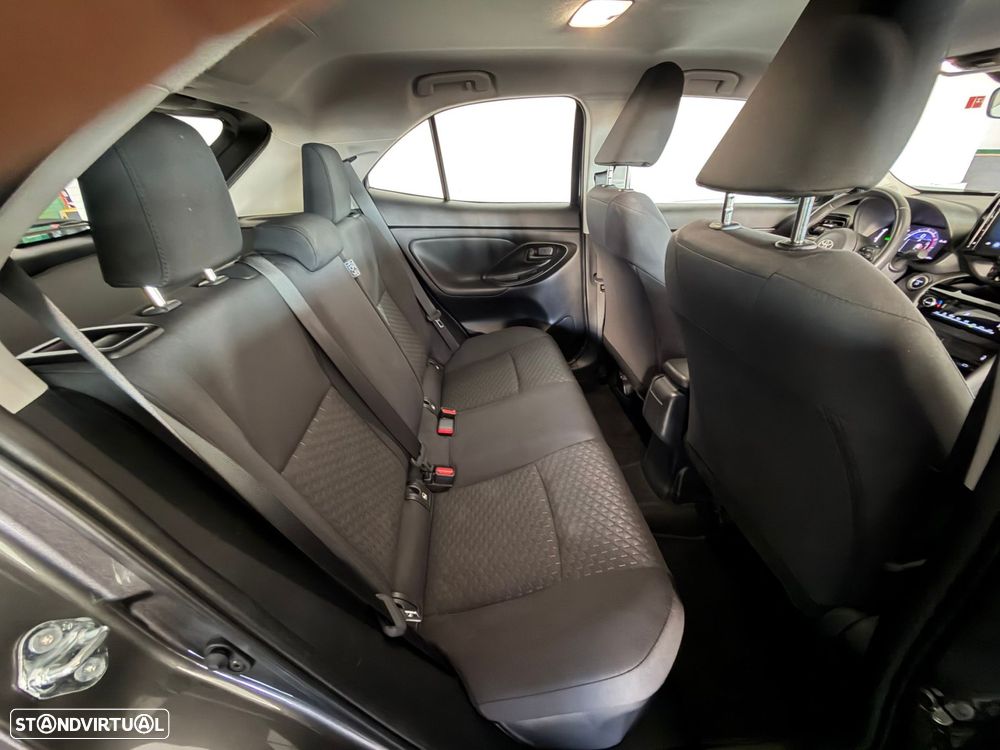 Toyota Yaris Cross 1.5 Hybrid Comfort Plus - 33