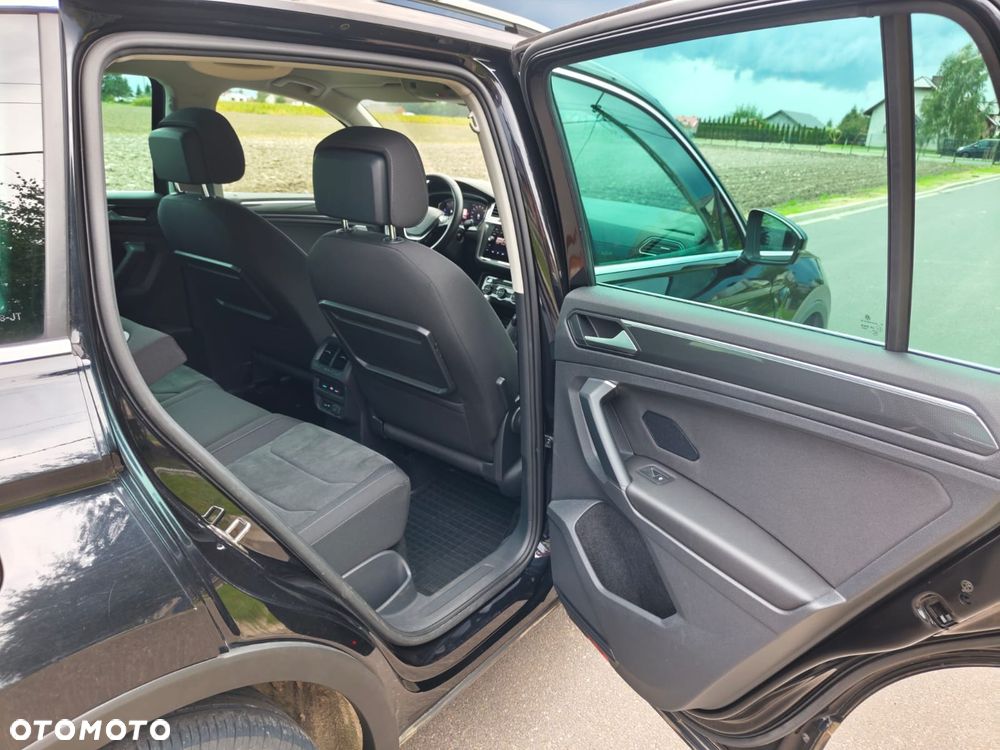 Volkswagen Tiguan - 22